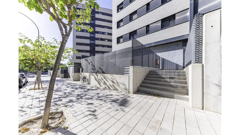 Lokal użytkowy 194 m²