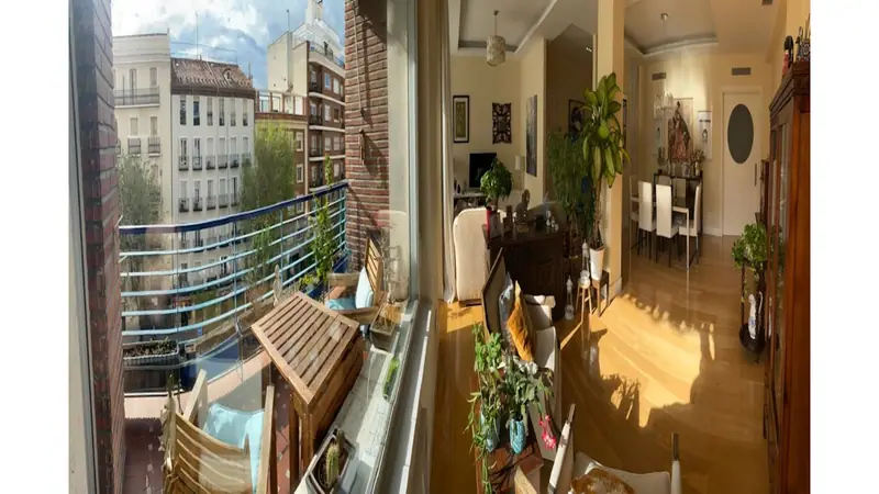Apartament z 6 sypialniami i garażem