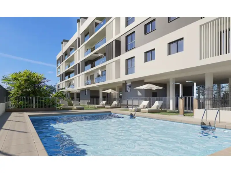 Penthouse z dużym tarasem w nowej części Alicante