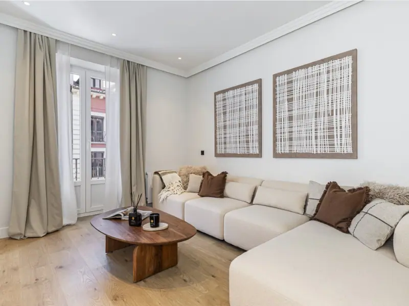 Odnowiony apartament w sercu Malasañi