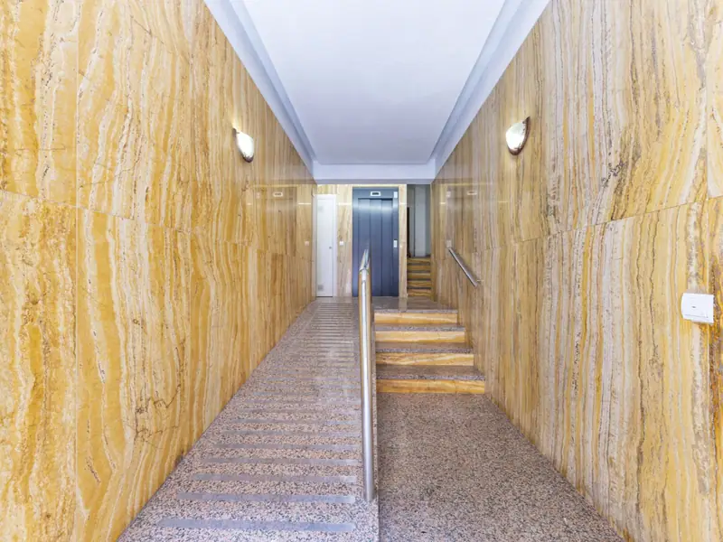 Przestronny apartament kilka kroków od plaży Postiguet
