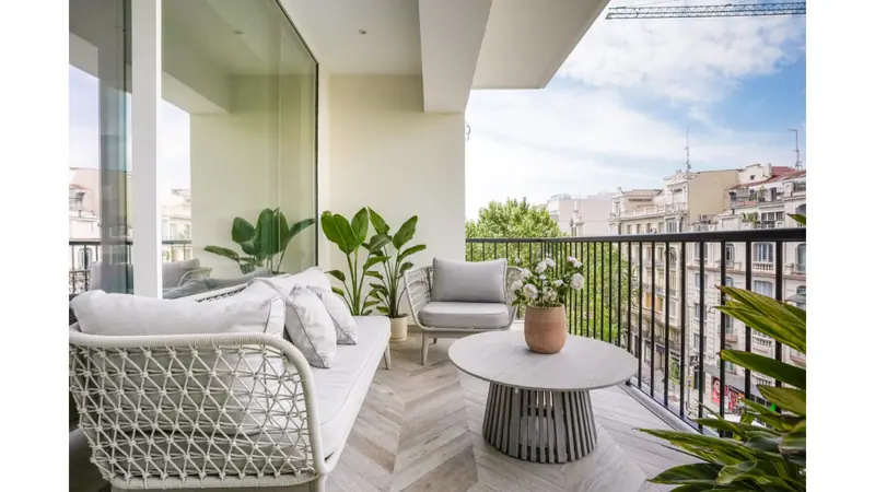 Apartament z 4 sypialniami i garażem