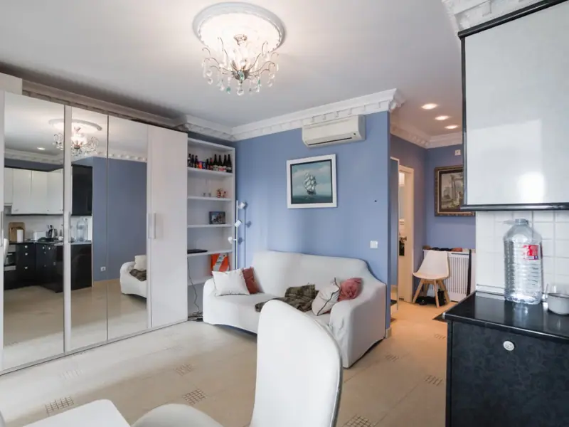 Jasne 47 m² w kamienicy z 1900 roku