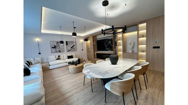 Apartament z 3 sypialniami i tarasem