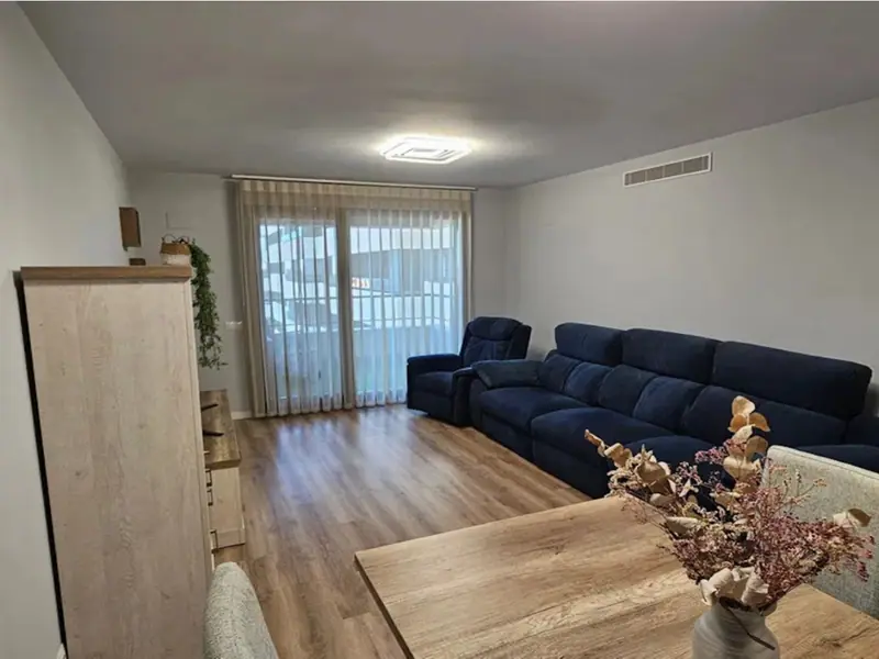 Apartament na 7. piętrze w zamkniętym osiedlu