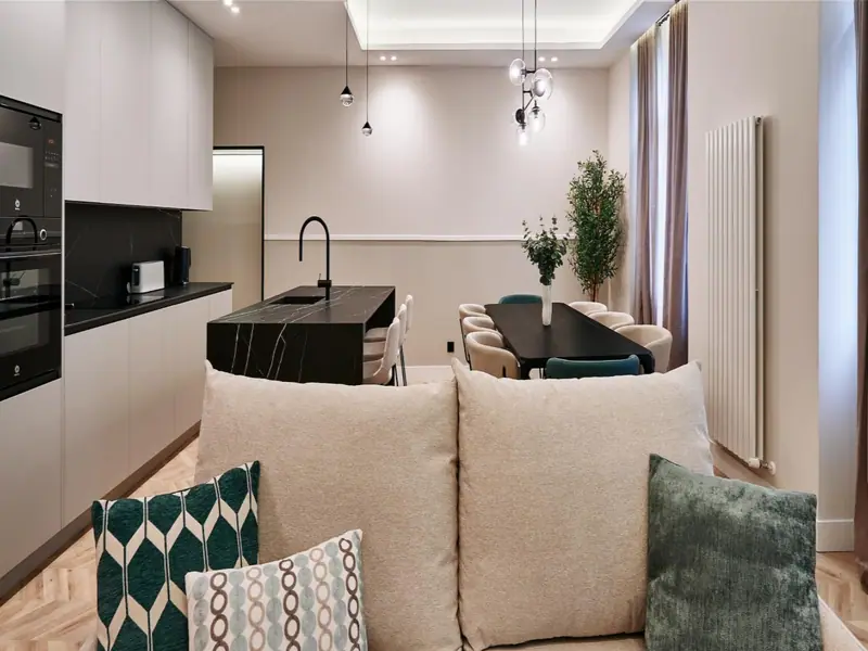 Odnowione 107 m² w sercu Las Letras