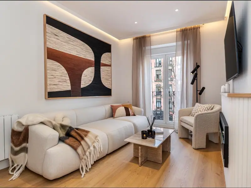 Apartament z tarasem w sercu Chamberí