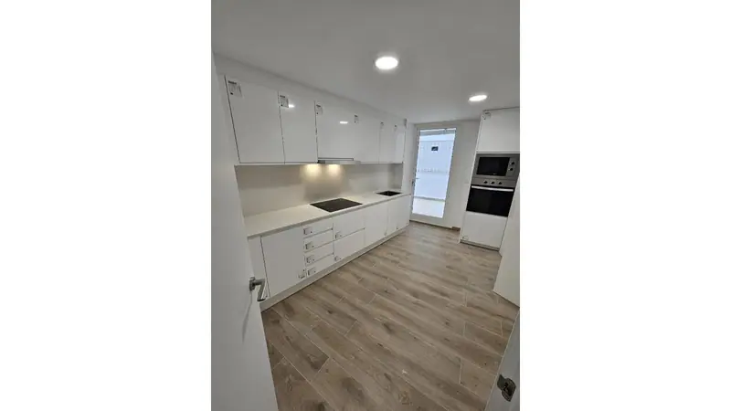 Apartament z 4 sypialniami i tarasem