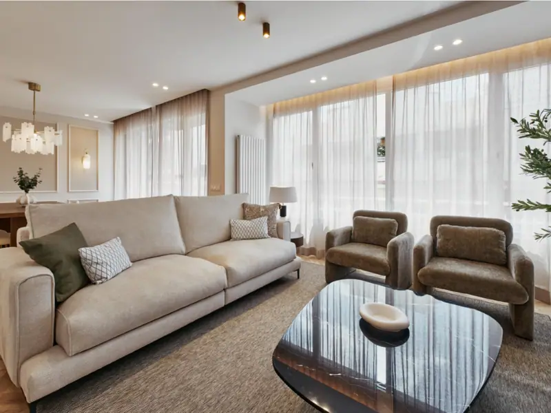 Odnowiony apartament z tarasem w dzielnicy Salamanca