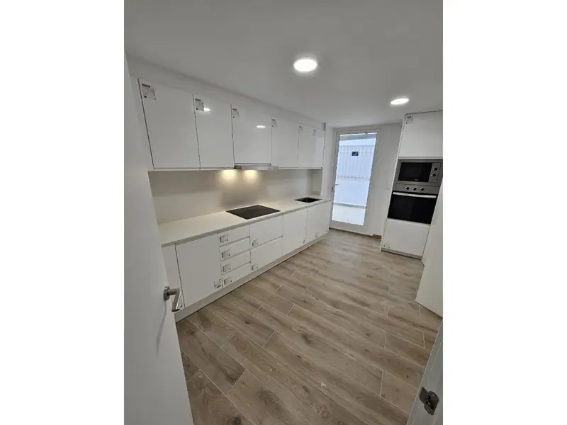 Wyremontowany apartament w kameralnej kamienicy