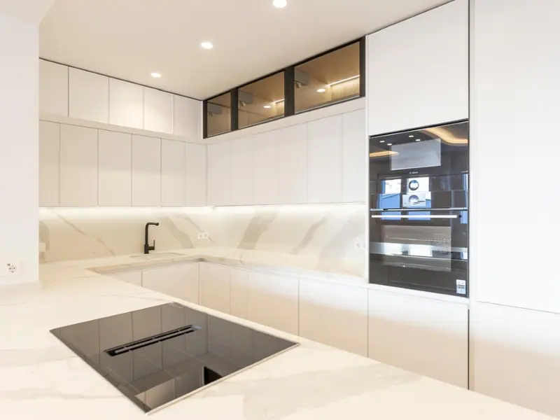 Odnowiony apartament z trzema sypialniami przy Goya